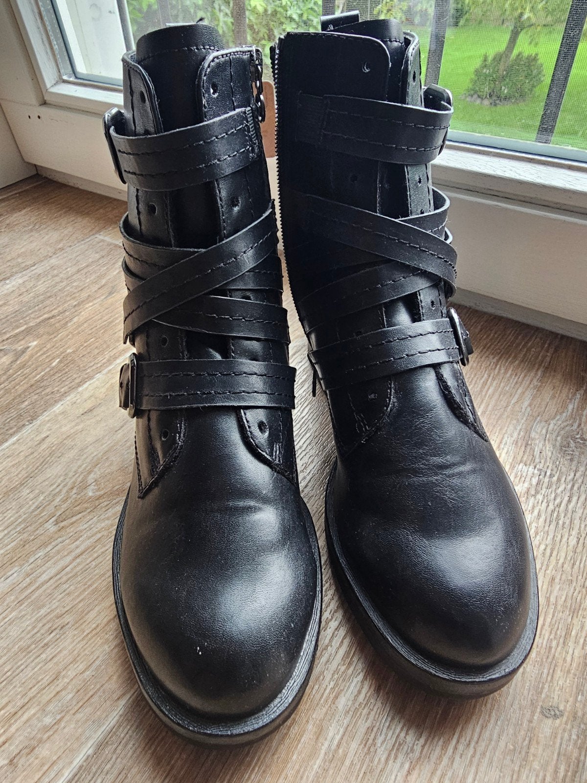 Gevoerd bikerboots maat 37, Tamaris. nieuw., Kleding | Dames, Schoenen, Ophalen of Verzenden, Nieuw, Zwart