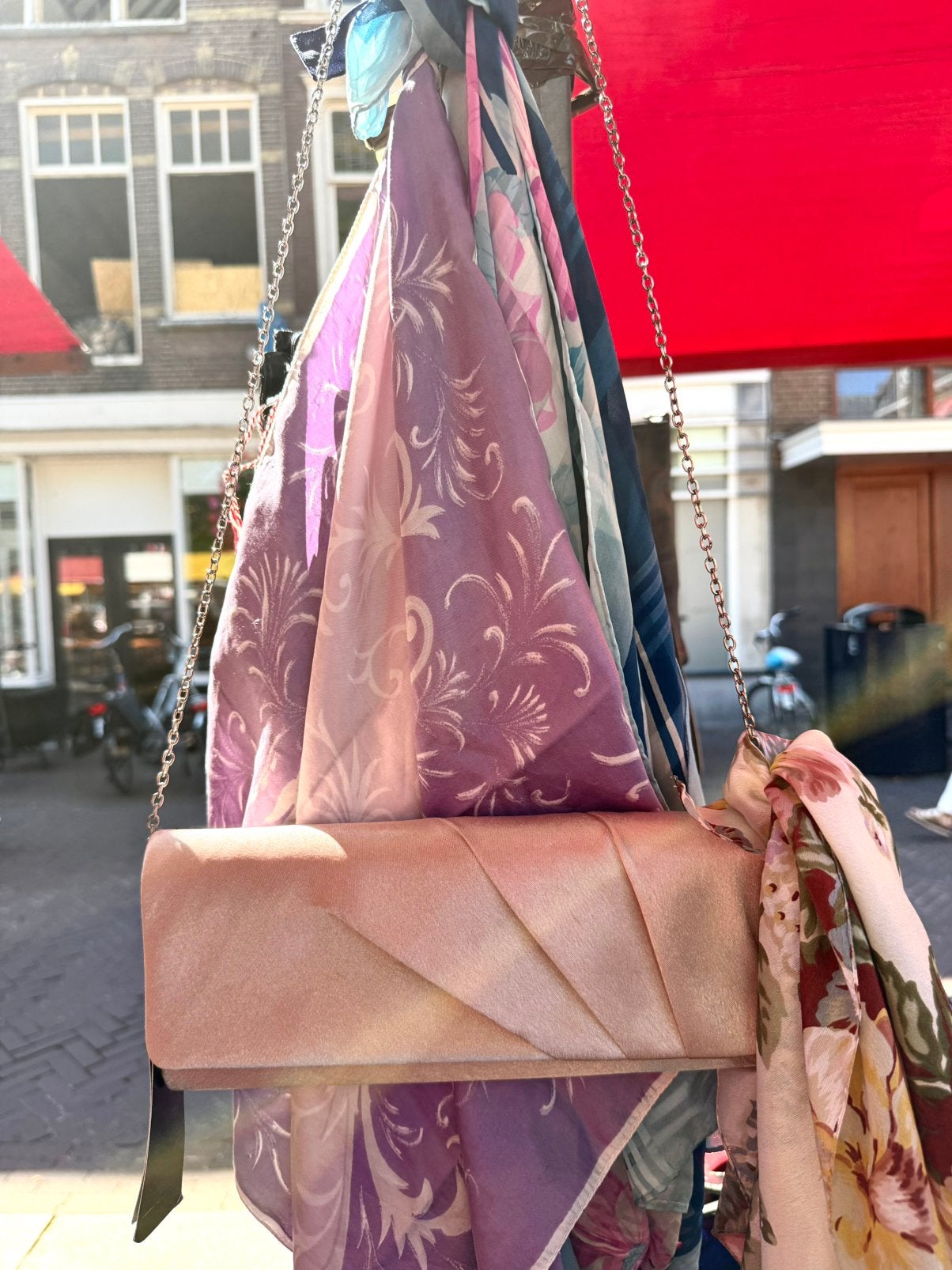 Poederroze Envelop-Clutch met Kettingriem, Ophalen of Verzenden, Nieuw, Roze, Overige merken