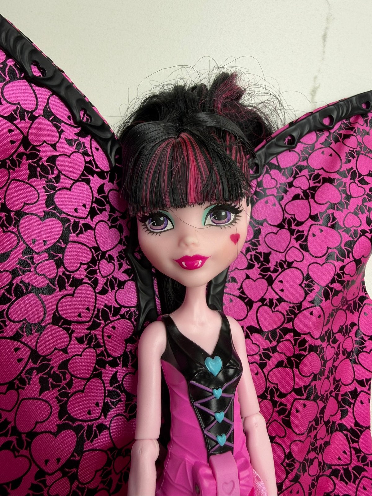 Monster high Ghoul-to-Bat Draculaura, Ophalen of Verzenden, Pop