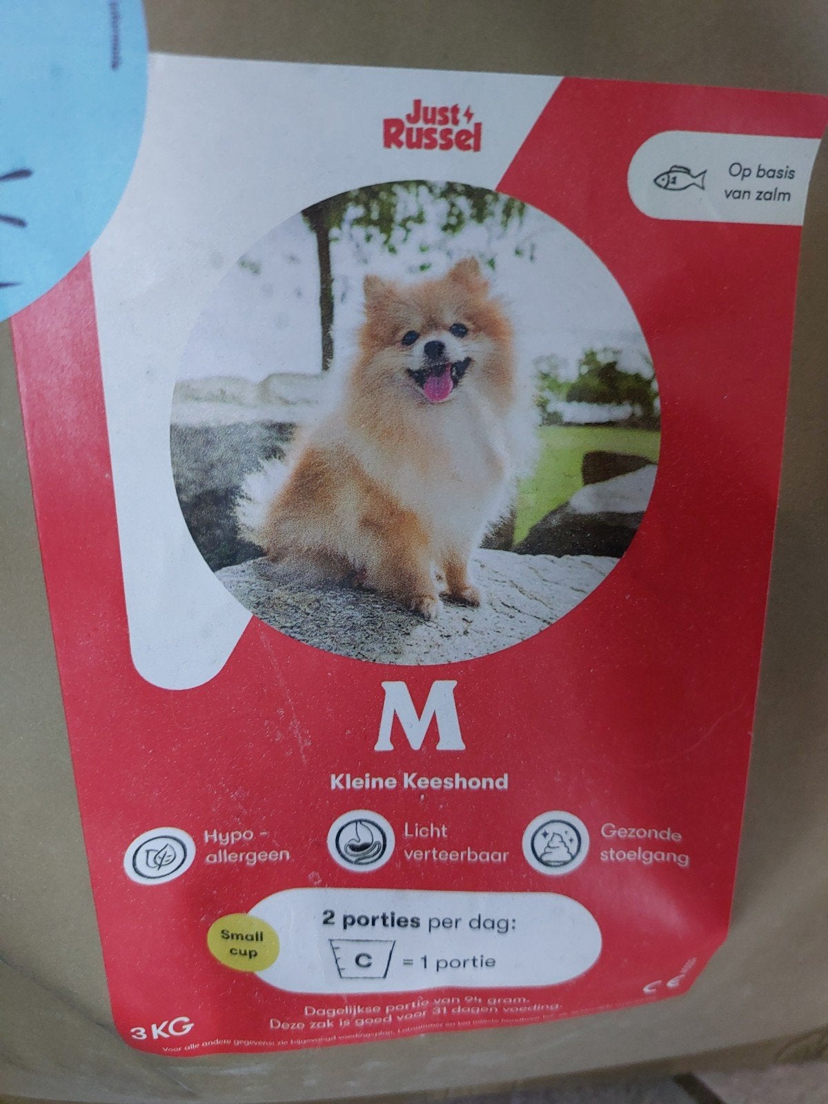 2 zaken hondenvoer, Ophalen, Hond