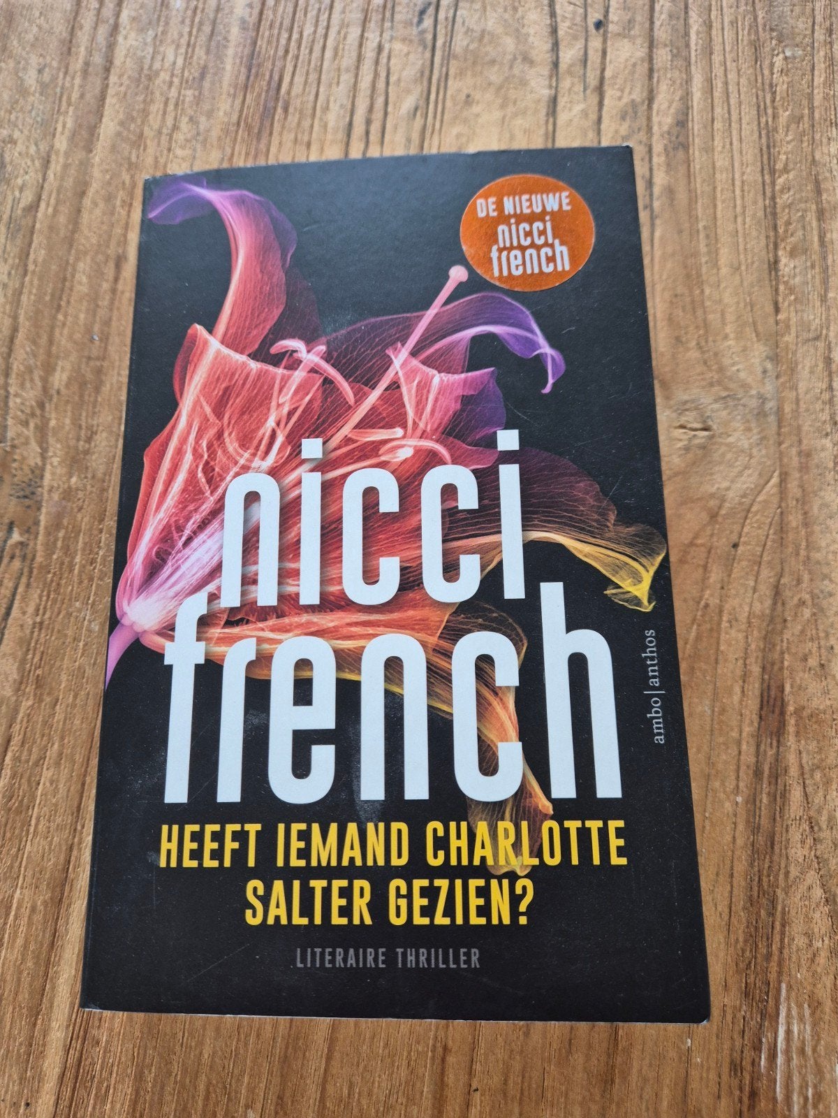 Nicci French - Heeft iemand Charlotte Salter gezien?, Ophalen of Verzenden, Zo goed als nieuw, Nicci French