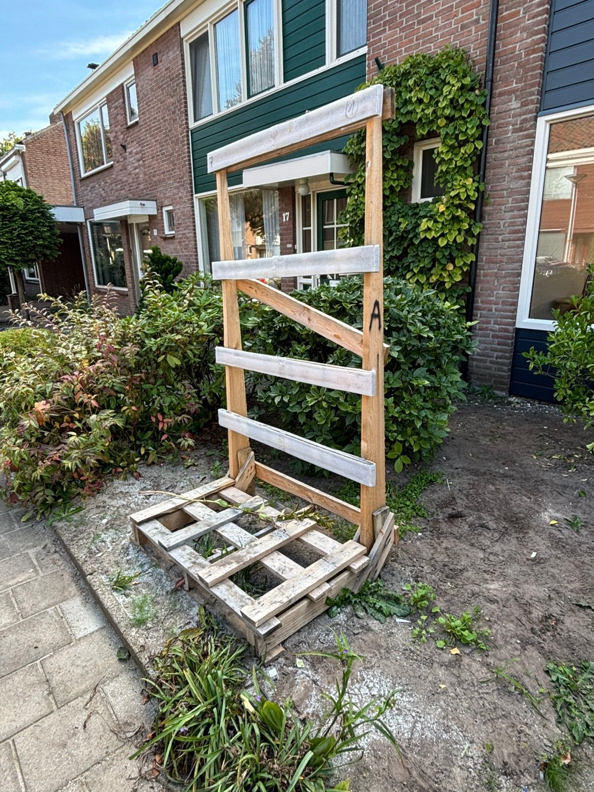 Houten glasbok, Ophalen, Zo goed als nieuw, Gevelraam of Ruit