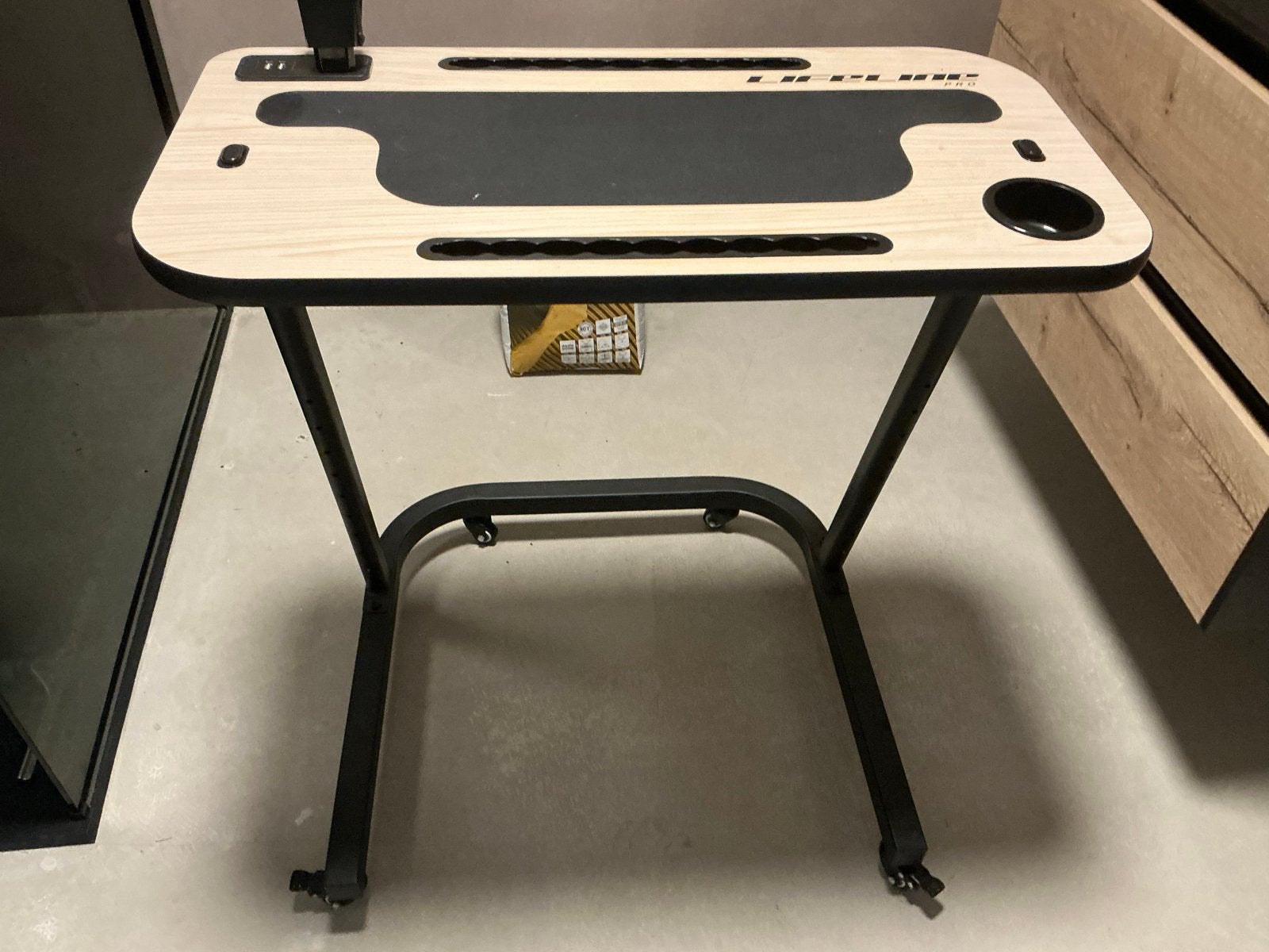 Lifeline Pro Trainer Desk - Ideaal voor thuistraining, Ophalen, 55 tot 75 cm, Zo goed als nieuw, 60 cm of meer