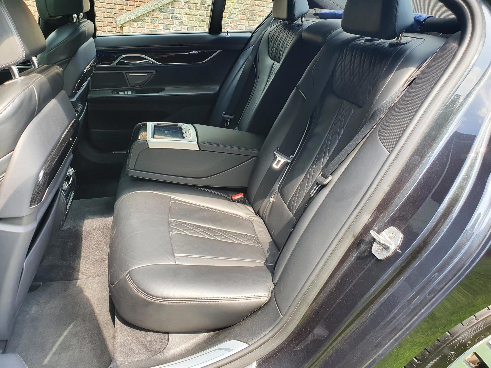 BMW 7-serie 730d High Executive M-sport DAK/trekhaak/XENON, Auto's, Automaat, 1730 kg, Achterwielaandrijving, Euro 6