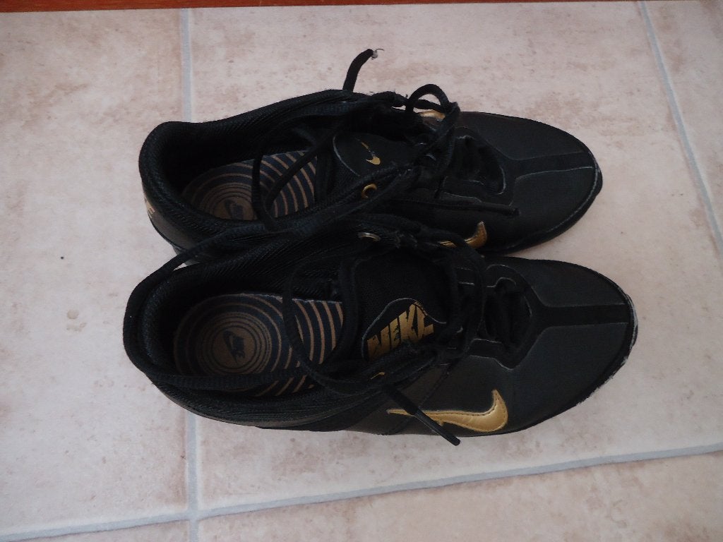 zwarte Nike gym/fitness/aerobics sportschoenen - maat 37,5, Nike, Ophalen of Verzenden, Zo goed als nieuw, Sportschoenen