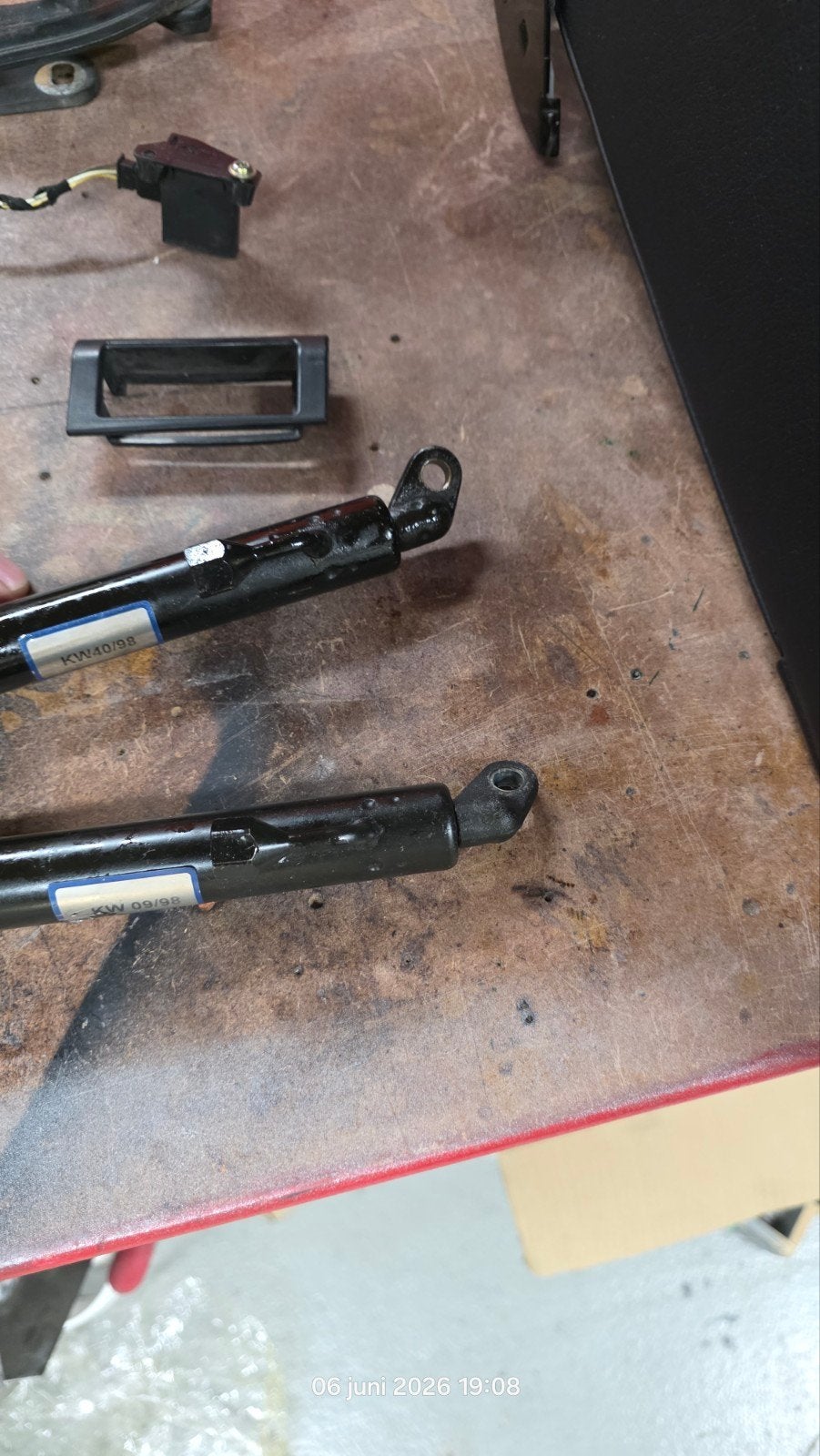 BMW E38 Hydraulische Kofferbak Set hkl Compleet, Ophalen of Verzenden, Gebruikt, BMW