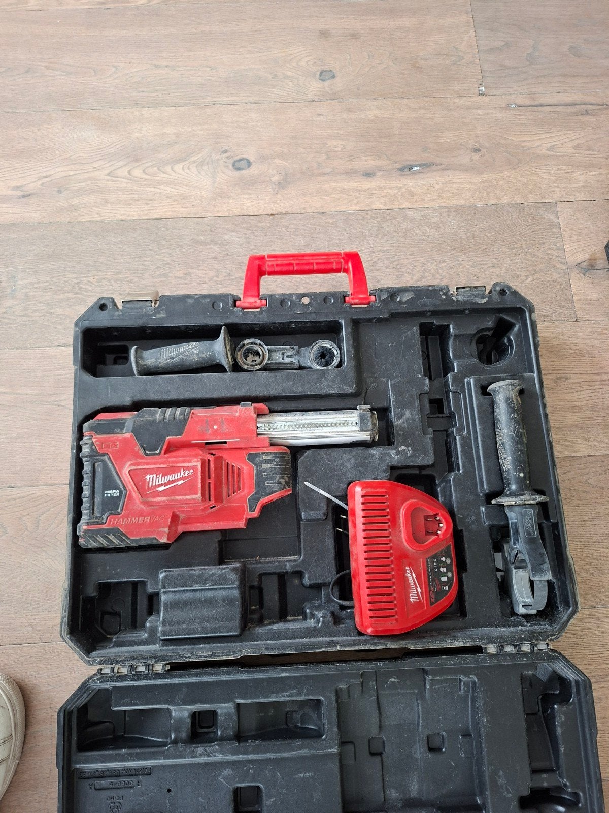 Milwaukee M12 stofafzuiging/hammervac, Ophalen of Verzenden