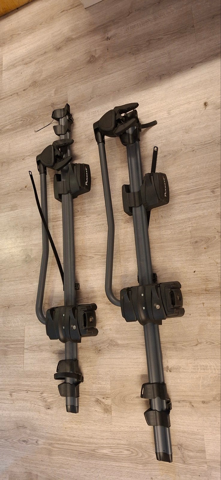 2x fietsdrager voor dakdrager. peruzzo pure instinct, Auto diversen, Dakdragers, Ophalen