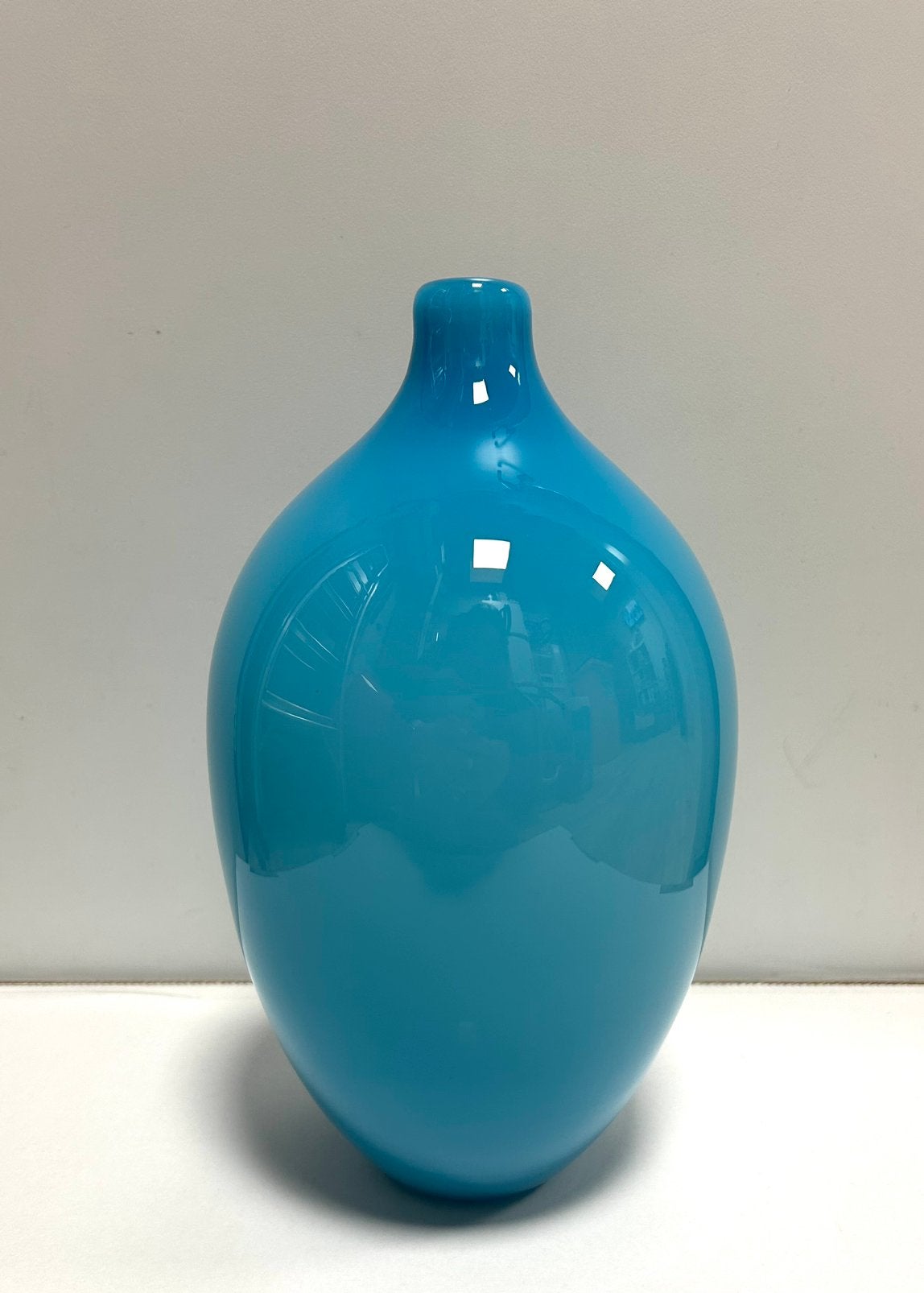 Vintage handgeblazen glazen vaas - Scandinavisch / Retro, 26 cm, Handgemaakt, Blauw, Ophalen of Verzenden