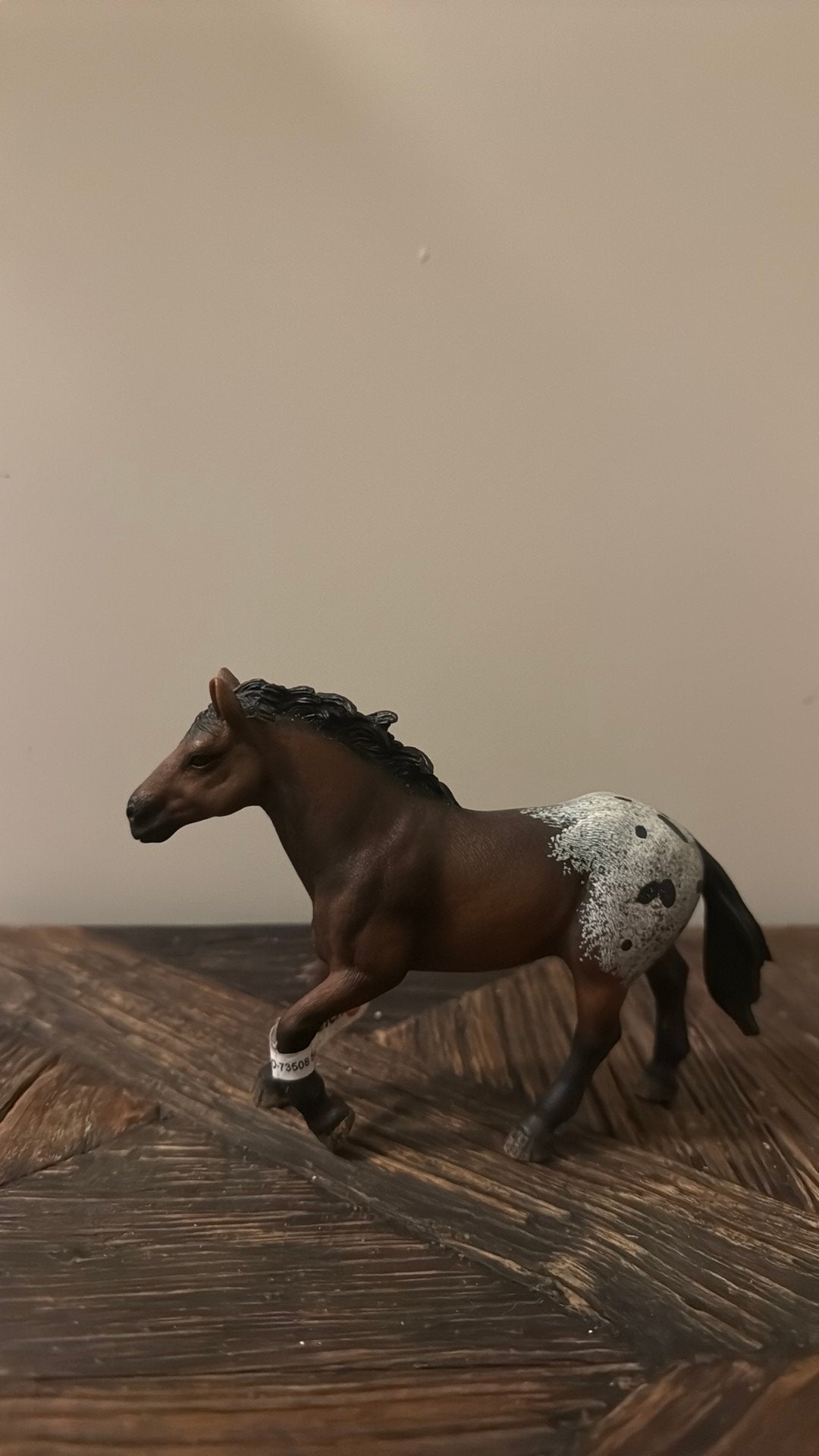 Appaloosa hengst schleich met vaantje, Ophalen of Verzenden, Zo goed als nieuw, Paard, Beeldje of Figuurtje