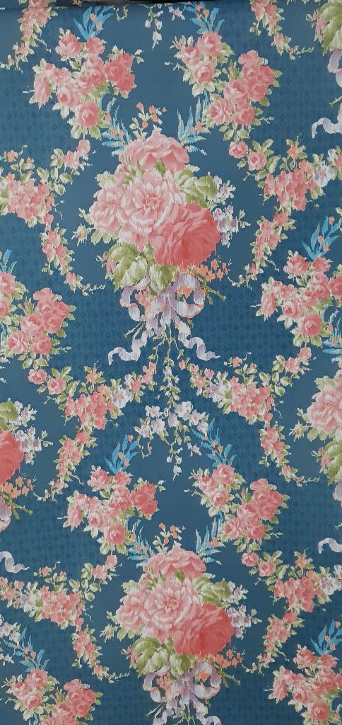 13667 Vintage barok behang met bloemen op blauw swiet, Verzenden, Blauw