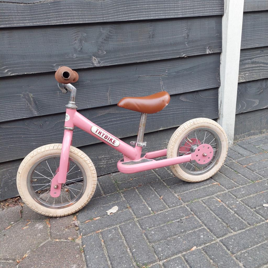 Loopfiets trybike roze, Ophalen, Gebruikt, Loopfiets
