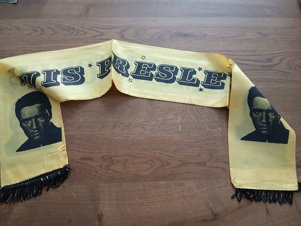 SJAAL   ELVIS  PRESLEY    (  GEEL ), Ophalen of Verzenden, Zo goed als nieuw, Kleding