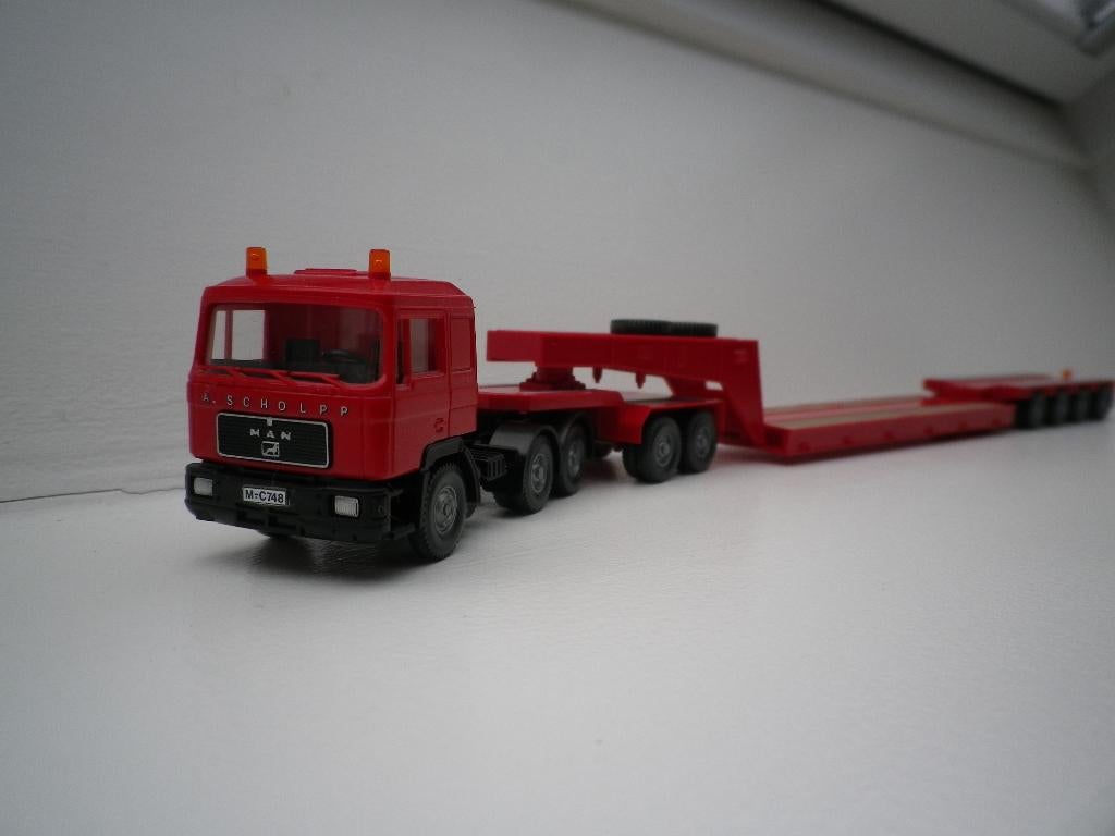 Wiking Man F90 dieplader combinatie Scholpp., Hobby en Vrije tijd, Modelauto's | 1:87, Ophalen of Verzenden, Zo goed als nieuw