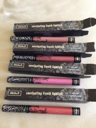 Kat von D Liquid Lipstick Crucifix & Mini: Mother- Nieuw!, Nieuw, Ophalen of Verzenden, Make-up, Overige kleuren