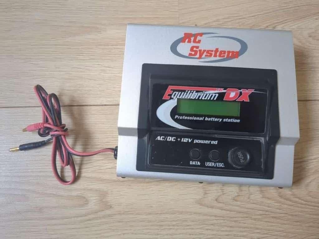 RC System Equilibrium DX Batterijlader, Ophalen, Zo goed als nieuw