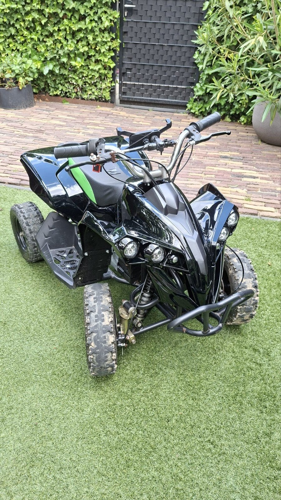 Kinderquad 2000W 48V, 4300 RPM, 3 standen, nieuwe onderdelen, Ophalen, Zo goed als nieuw, Overige typen