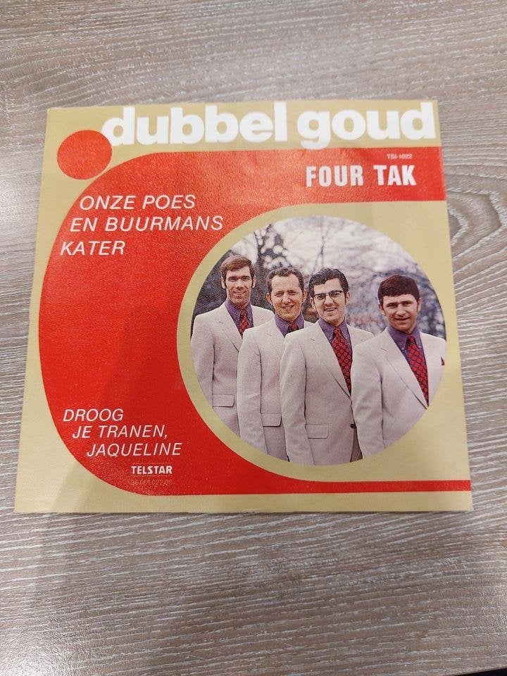 Four Tak Single., 7 inch, Ophalen of Verzenden, Levenslied of Smartlap, Fotohoes