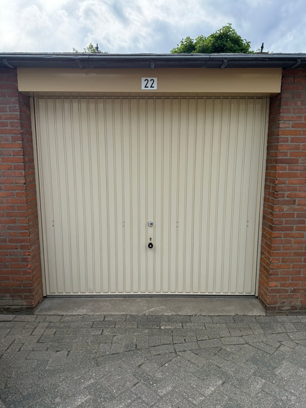 Garagebox te huur-Paddewei | Parkeerplaats-oldtimer stalling