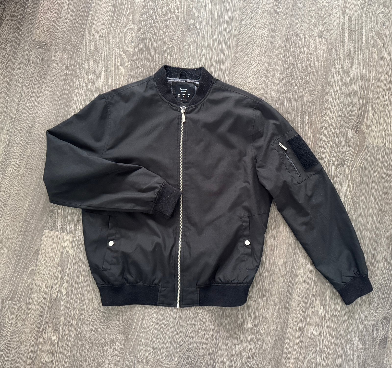 Zomerjack, maat XL, merk Bershka, Kleding | Heren, Ophalen of Verzenden, Gedragen, Zwart