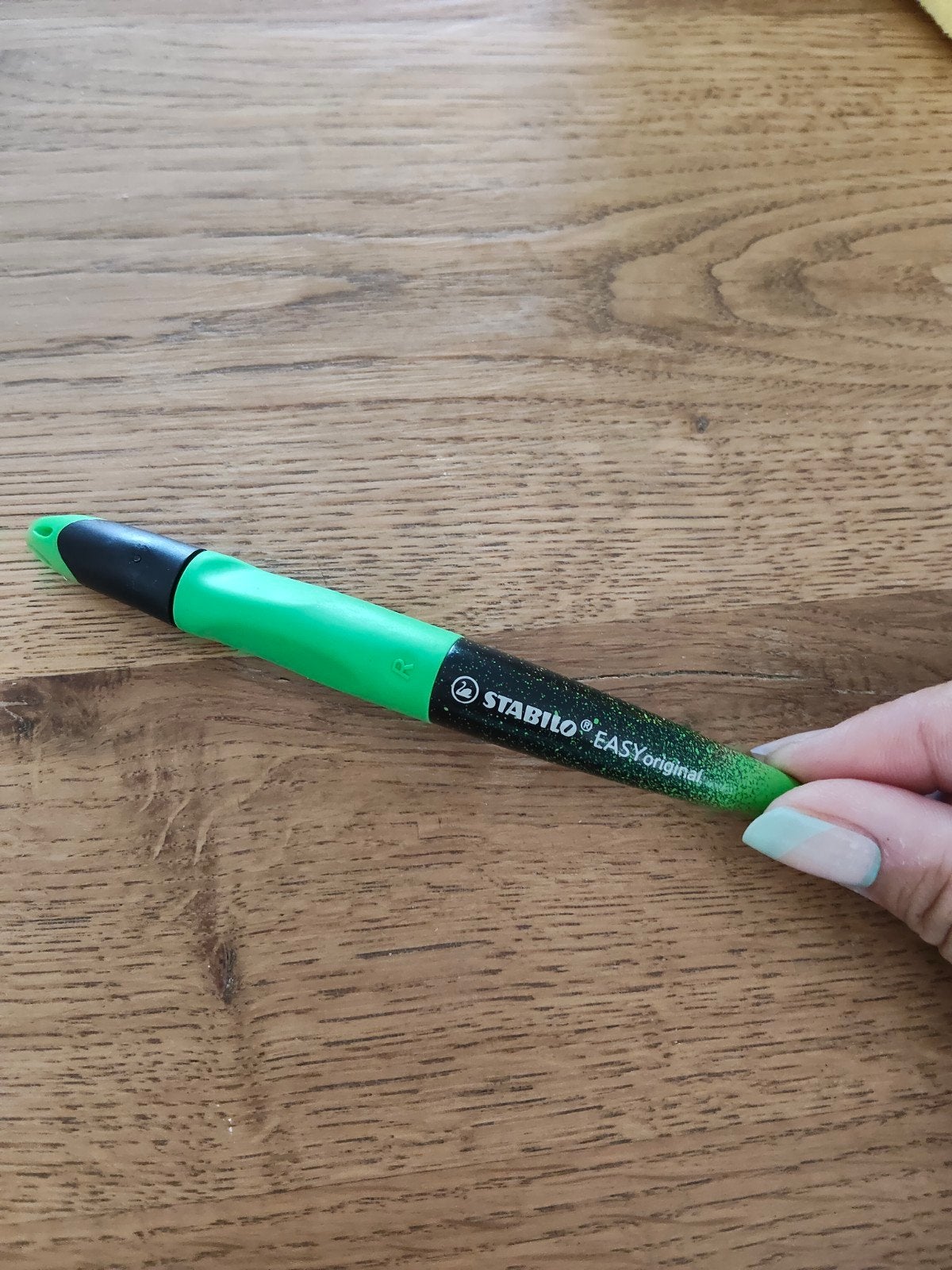 Stabilo pen rechtshandig, Ophalen of Verzenden, Zo goed als nieuw, Vulpen, Overige merken