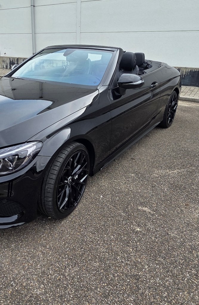 Mercedes-Benz C-Klasse C200 184pk 9G-TRONIC 2017 Zwart, Auto's, 1800 kg, 4 cilinders, Cabriolet, 4 stoelen