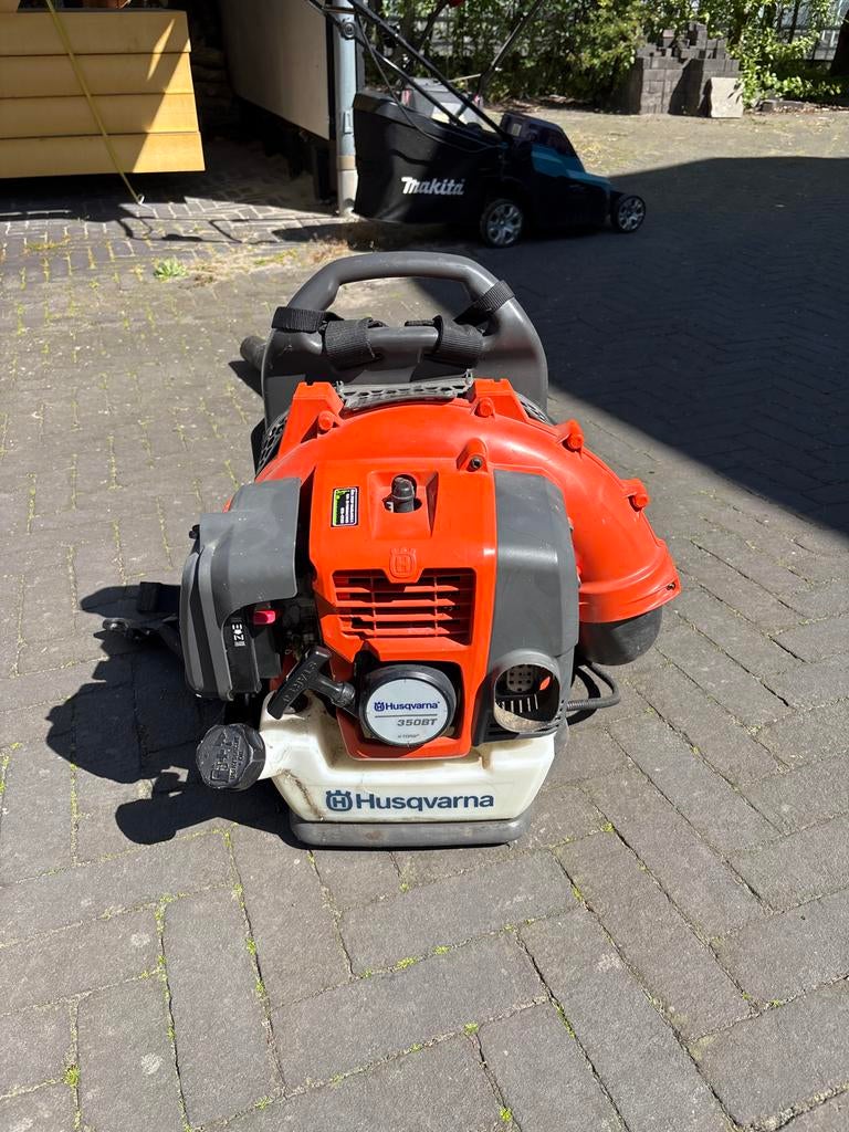 Husqvarna 350BT motor bladblazer - Super krachtig!, Ophalen, Gebruikt, Benzine, Ruggedragen
