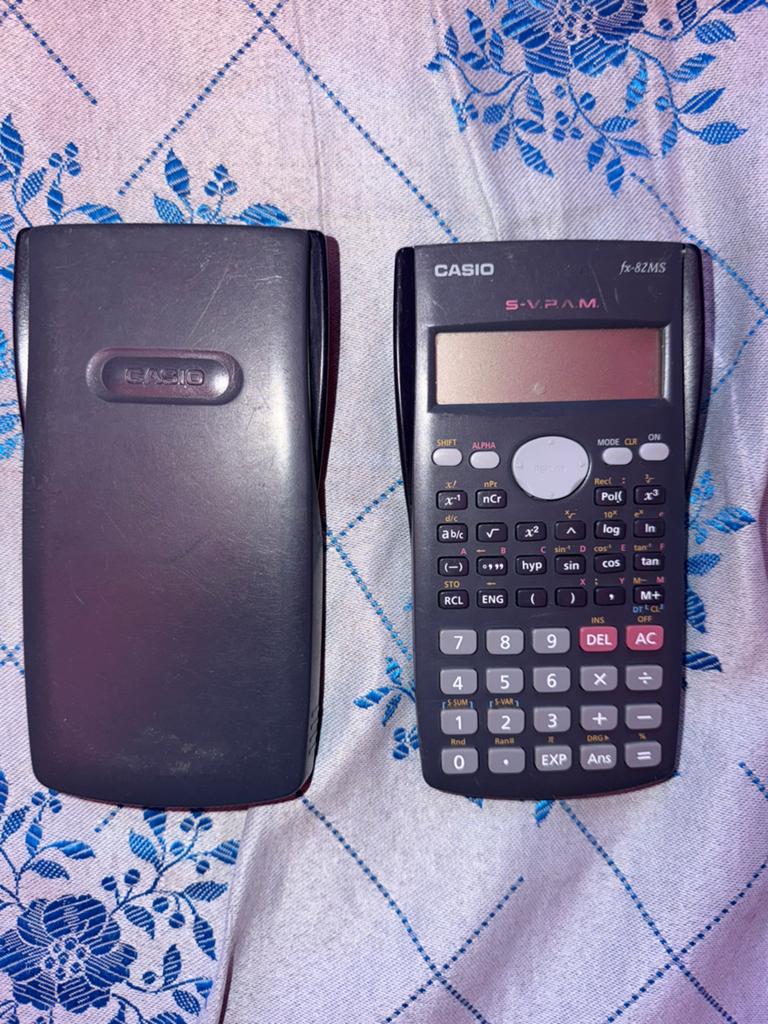 casio rekenmachine fx-82ms, Ophalen of Verzenden, Gebruikt