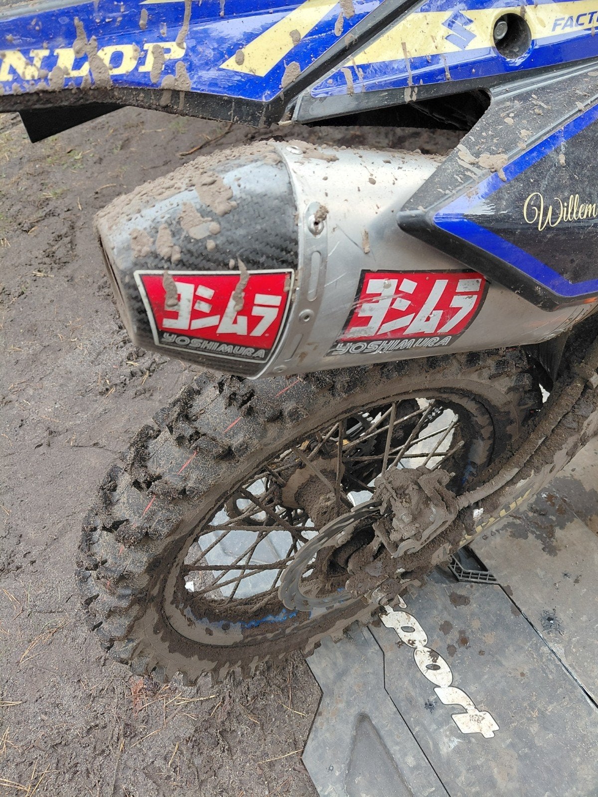 Gezocht: Demper / Uitlaat Suzuki RMZ 2018-2026, Motoren, Ophalen