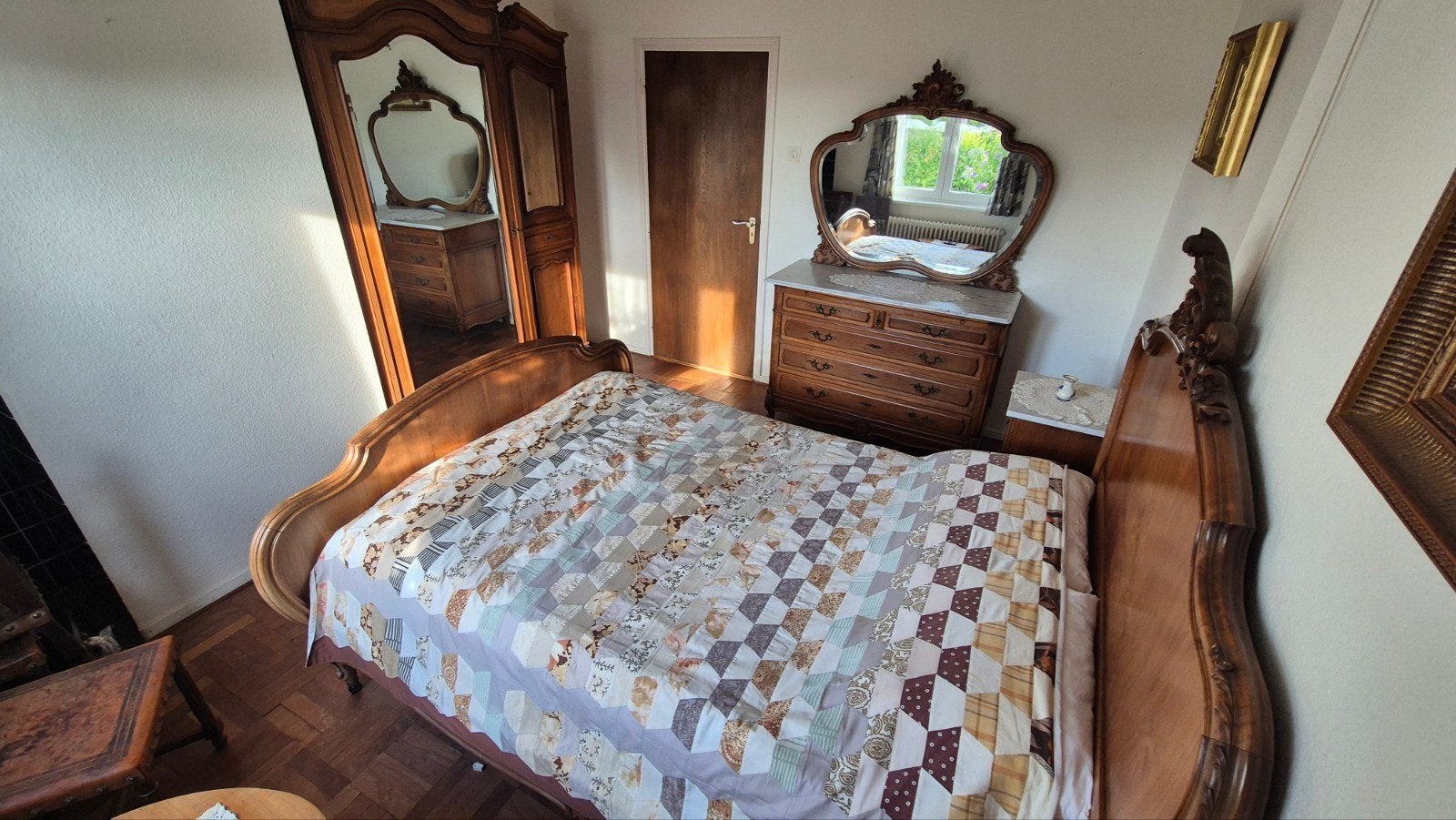 Antieke slaapkamer bed commode kast-Frans, Lodewijk XV stijl, Ophalen