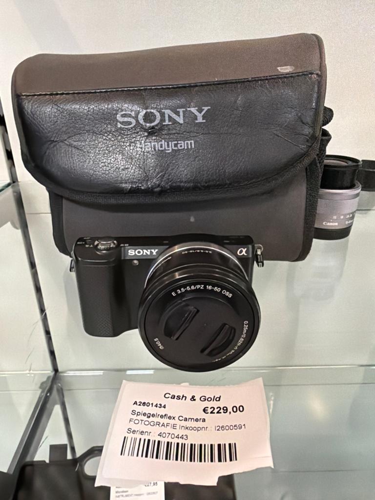 Sony A5000 systeemcamera in frisse staat, Audio, Tv en Foto, Fotocamera's Digitaal, Gebruikt, Spiegelreflex, Sony, Ophalen of Verzenden