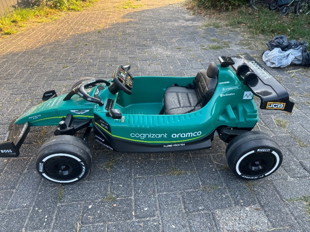 trapauto elektrisch F1 aston martin, Ophalen of Verzenden, Zo goed als nieuw, Formule 1