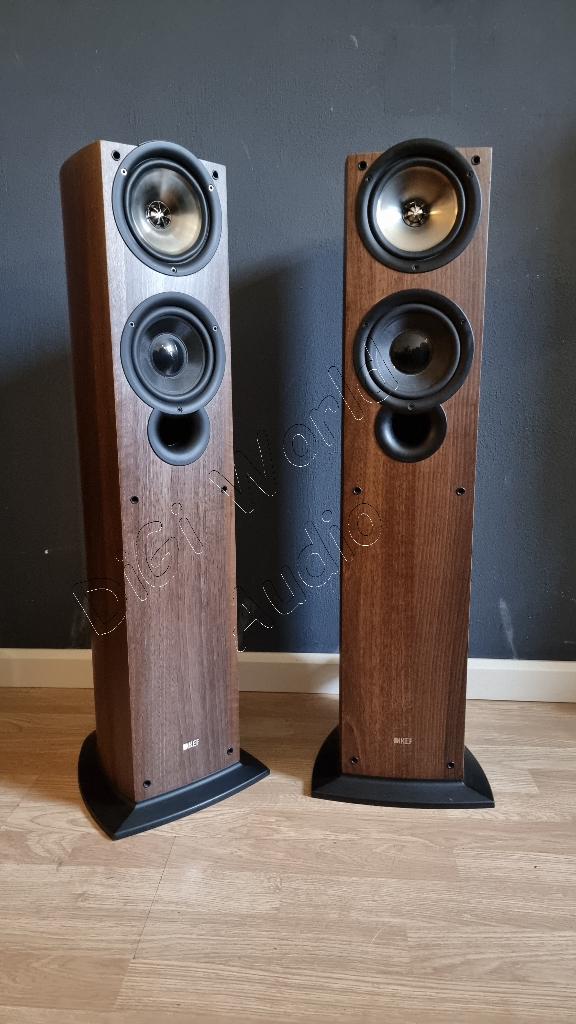 KEF IQ50 slanke speaker in de prachtige kleur Dark apple, Overige merken, Ophalen of Verzenden, Zo goed als nieuw, 120 watt of meer