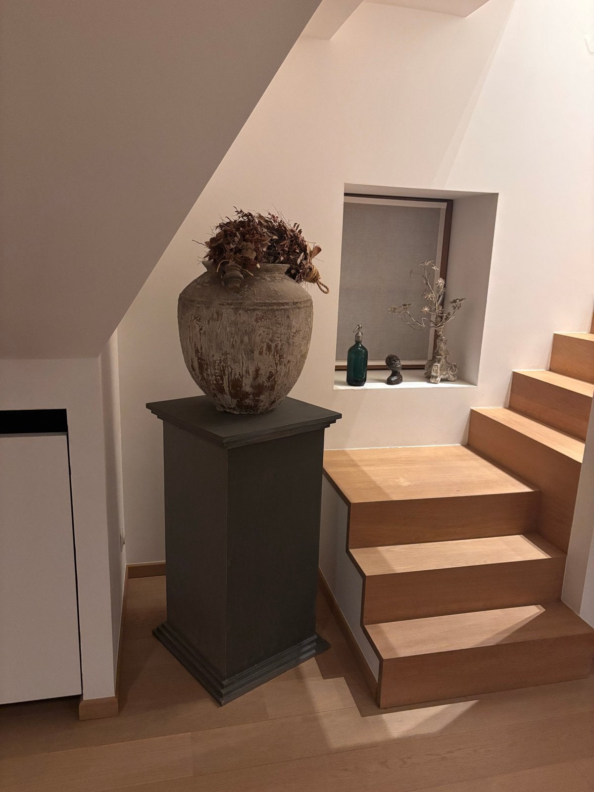 Decoratieve vaas met sokkel - 100cm hoog, Ophalen
