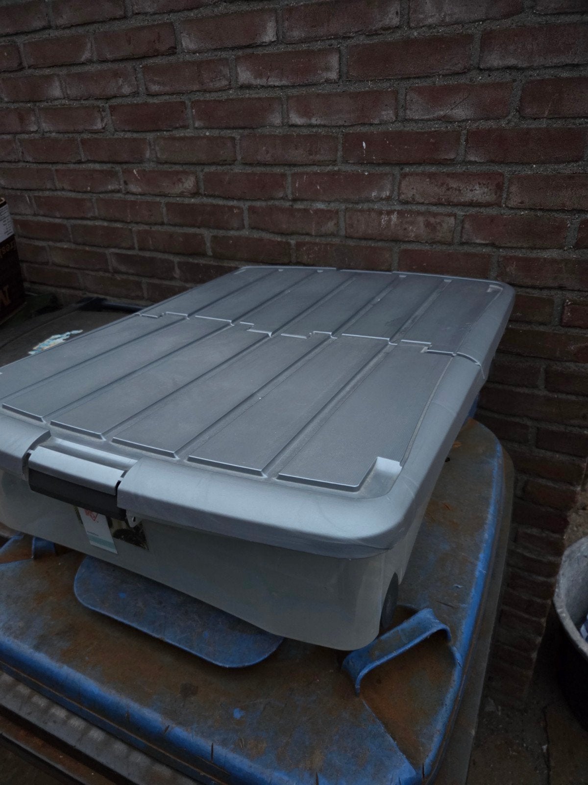 Handige opbergbox met deksel - Grijs, Huis en Inrichting, Ophalen, Kunststof, Gebruikt, 50 tot 100 cm