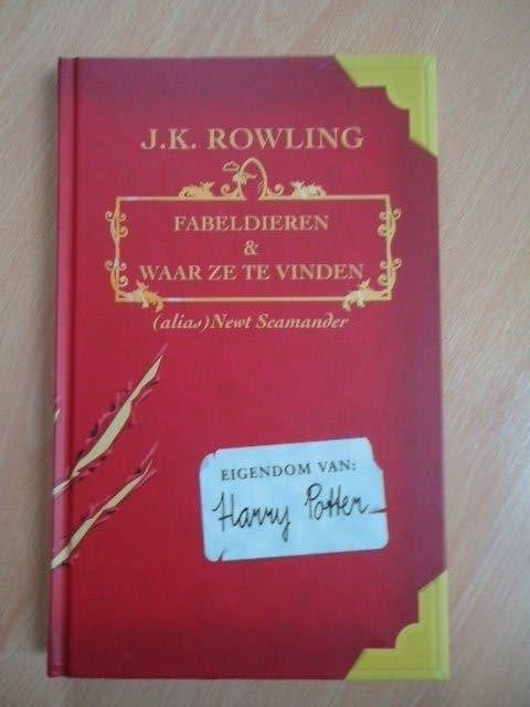 Harry Potter: Fabeldieren & waar ze te vinden, J.K. Rowling, Ophalen of Verzenden, Zo goed als nieuw