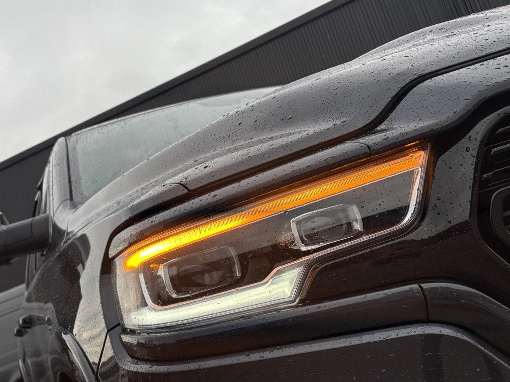 Dodge Ram 1500 5.7 V8 4x4 Crew Cab 5'7 Limited MARGE | GROOT, Auto's, Automaat, Gebruikt, 5654 cc, Lichtsensor