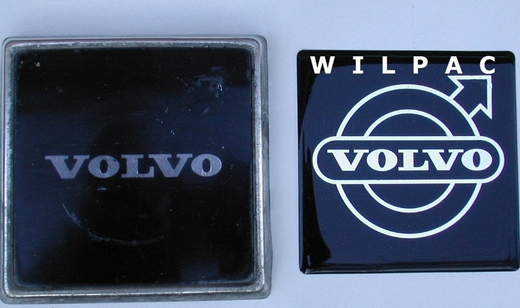 3D sticker. Volvo 850 grille embleem 55 x 55 mm. Volvo logo, Ophalen of Verzenden, Nieuw