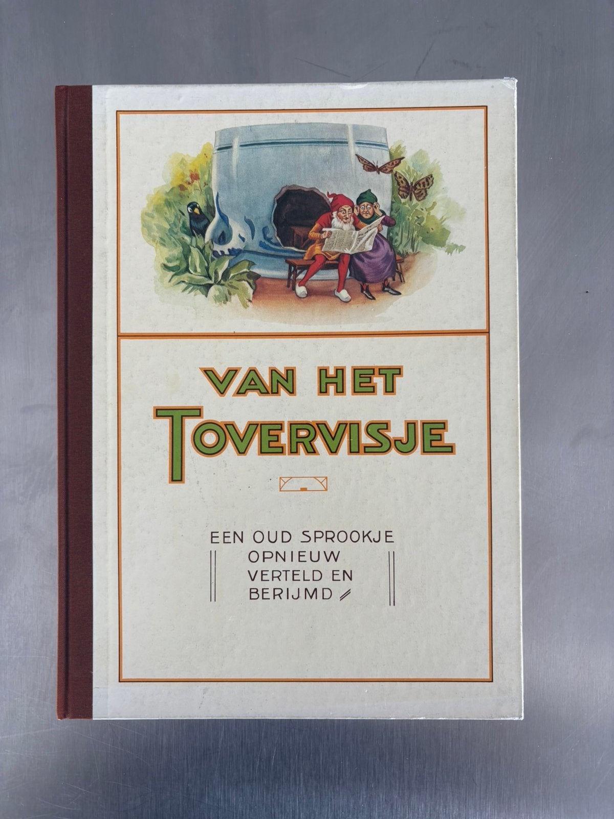 2 harcover boeken Van Nelle, Piggelmee, Ophalen of Verzenden, Gelezen, Plaatjesalbum