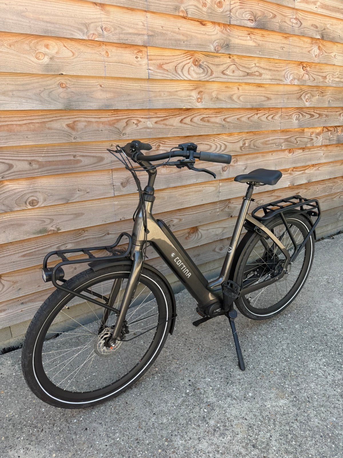 Cortina E Common bosch, 56 cm of meer, Ophalen, Zo goed als nieuw, Overige merken