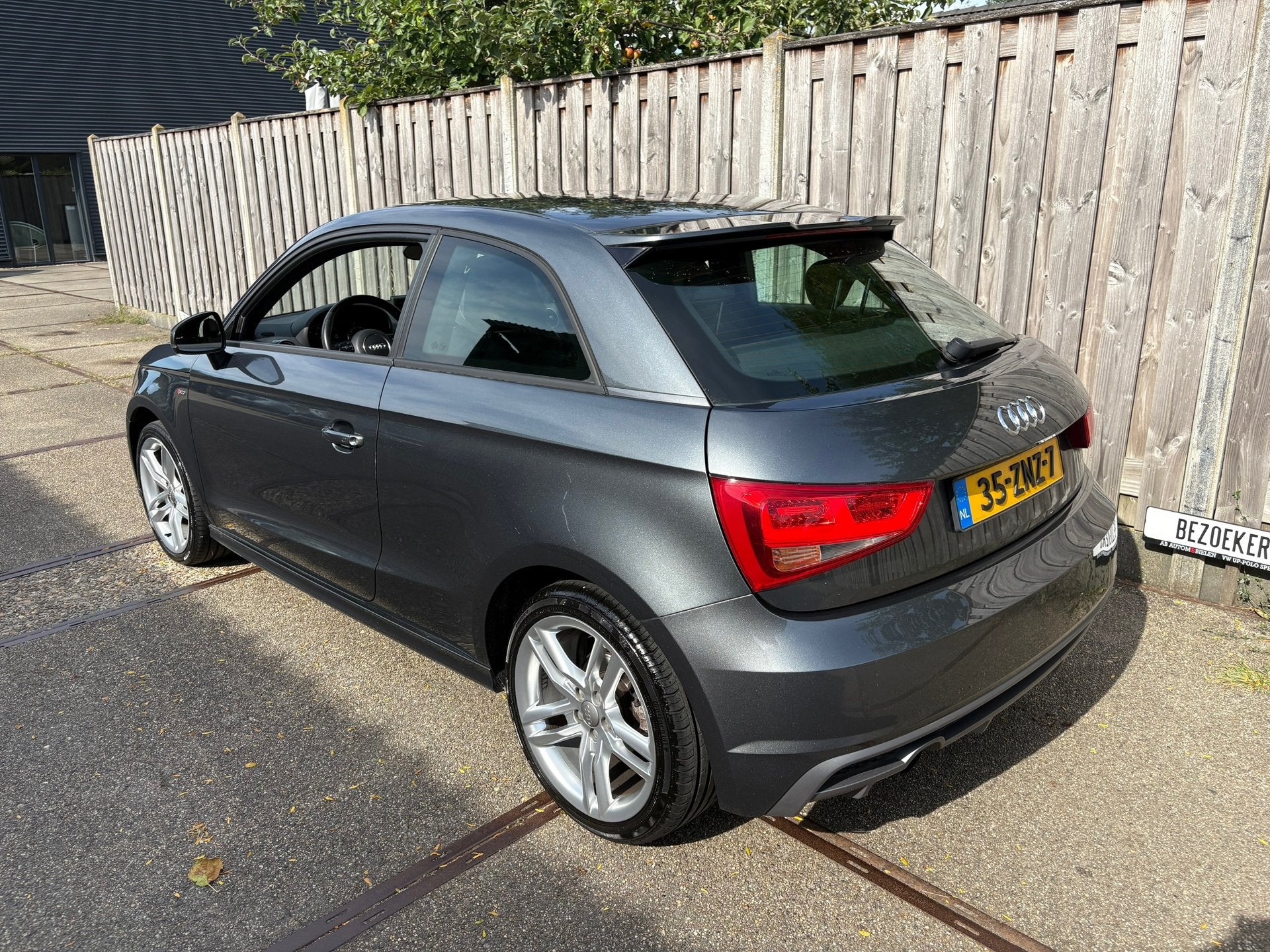 Audi A1 1.2 TFSI Pro Line S, Voorwielaandrijving, Euro 5, 86 pk, 4 cilinders