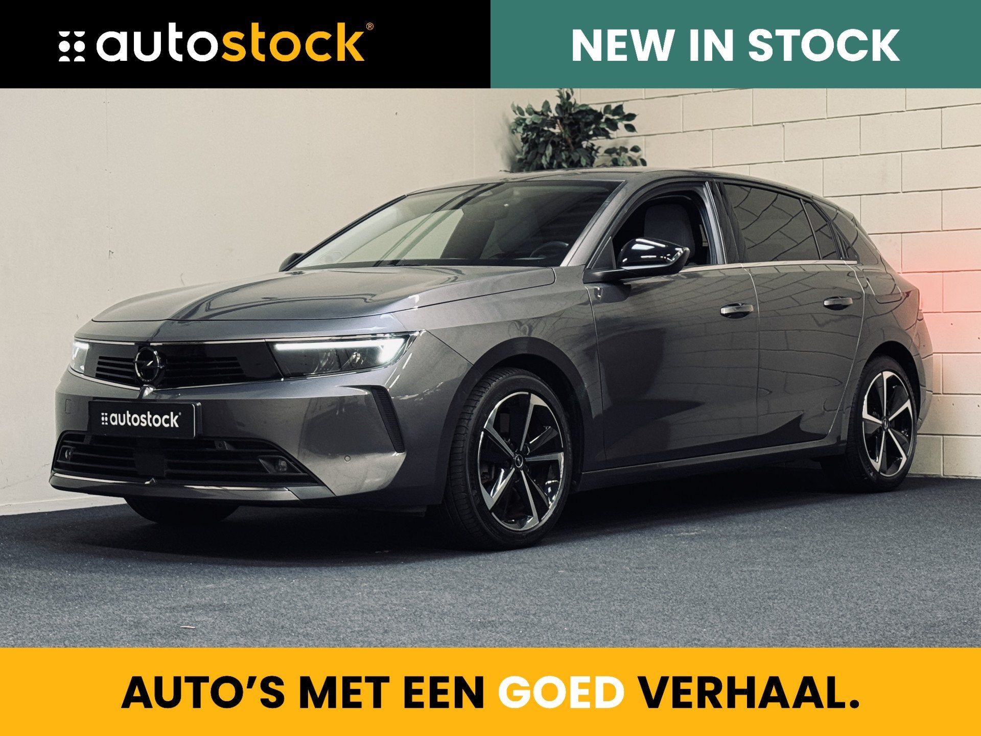 Opel Astra 1.6 Hybrid Edition | Camera | CarPlay | Trekhaak, Auto's, Opel, Dealer onderhouden, 4 cilinders, Met garantie (alle)