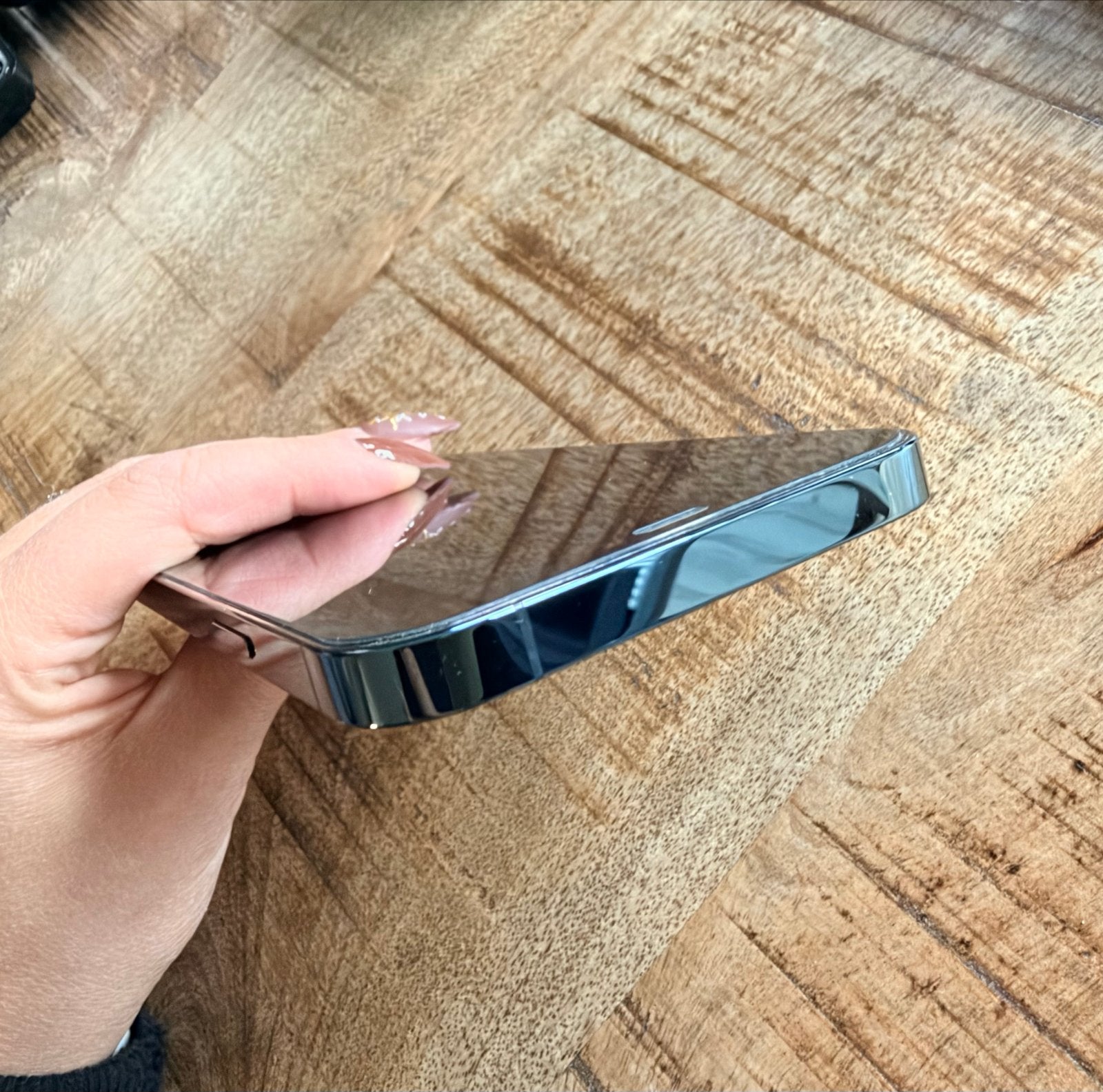 Foto 7 van iPhone 12 Pro Max 128GB - Zo goed als nieuw