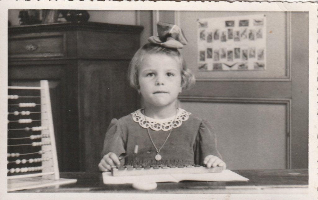 fotokaart   -  school meisje, Verzenden, Voor 1940, Zo goed als nieuw, Kind