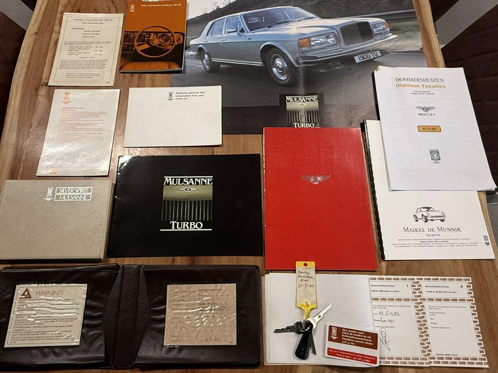 Bentley Mulsanne *Ex Demo AutoRai 1983* Nr 29/180 / Originee, Auto's, Automaat, Achterwielaandrijving, Beige, Radio