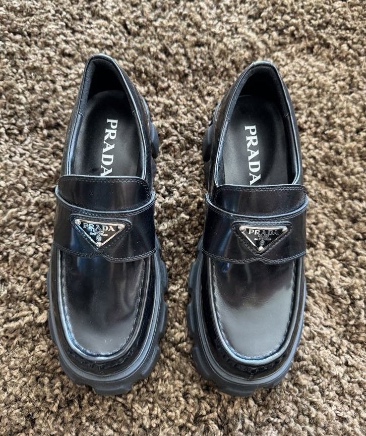 Prada Monolith loafers zwart leer maat 41 unisex (nieuw), Verzenden, Nieuw, Instappers, Zwart