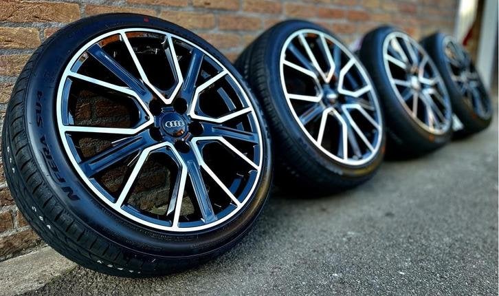 Volkswagen Golf Caddy Audi A3 A4 velgen 18 inch met banden, Niet ingevuld, 18 inch, Banden en Velgen, Niet ingevuld