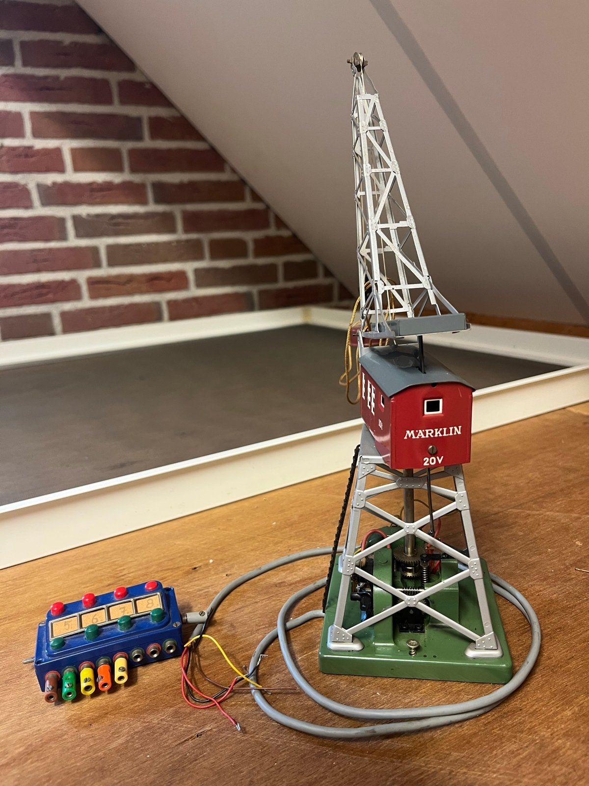 Märklin Kraan 20V met afstandsbediening, Wisselstroom, Gebruikt, Overige typen, Ophalen of Verzenden
