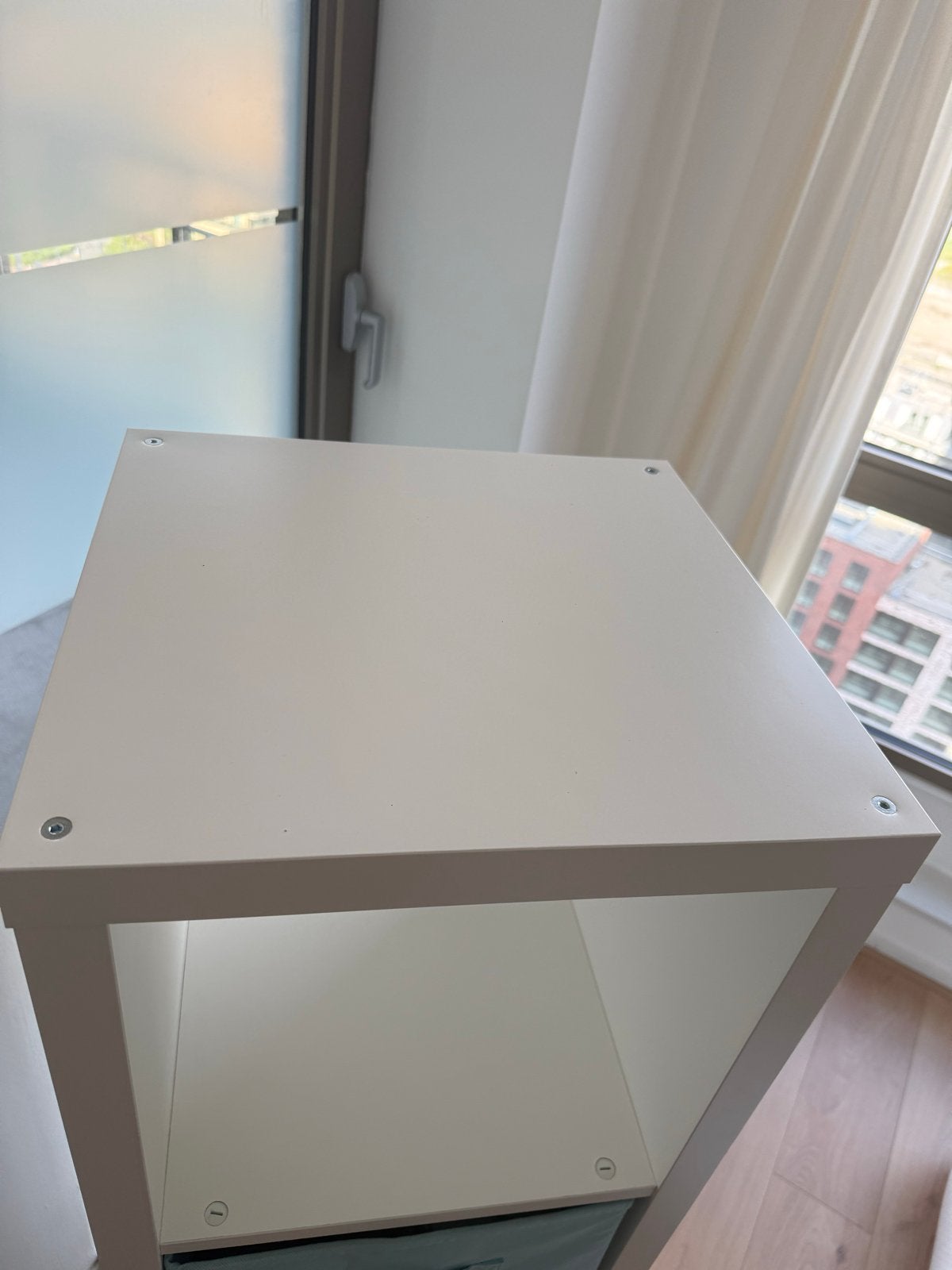 Witte Kallax kast met 3 vakken en opbergboxen, Ophalen, Met plank(en), Minder dan 50 cm, 100 tot 150 cm
