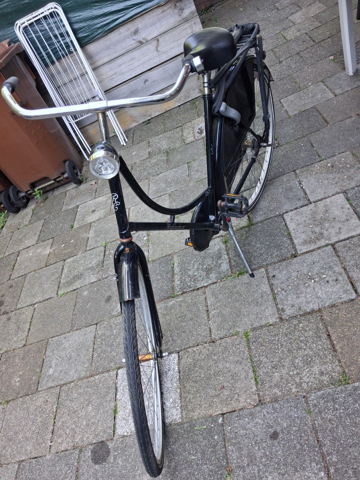 te koop omafiets, Fietsen en Brommers, Fietsen | Dames | Omafietsen, 56 cm of meer, Ophalen of Verzenden, Zo goed als nieuw